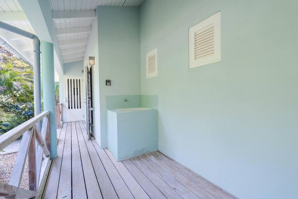 Cliff Cottage- Vacation Villa With Breath Taking Sea View Playa Eksteriør billede